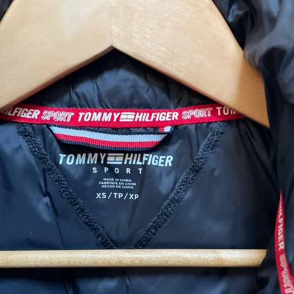 TOMMY HILFIGER SPORT Quilted Vest - Picture 2 of 4